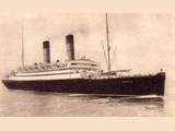 MRA, leitet eine von der 'Baltic' empfangene Eiswarnung an die 'Titanic' weiter